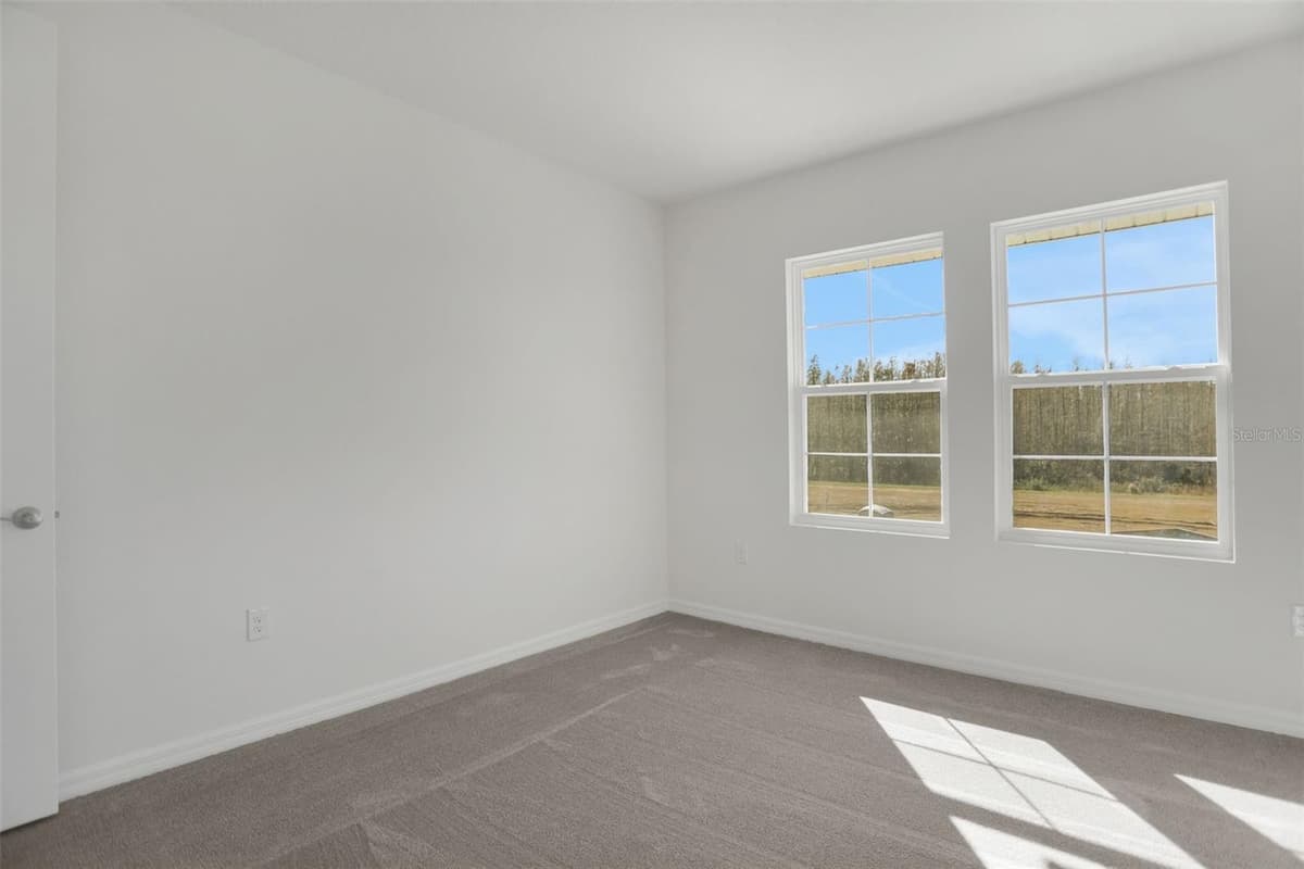 4458 FIREFLY LANE — photo 10 of 47