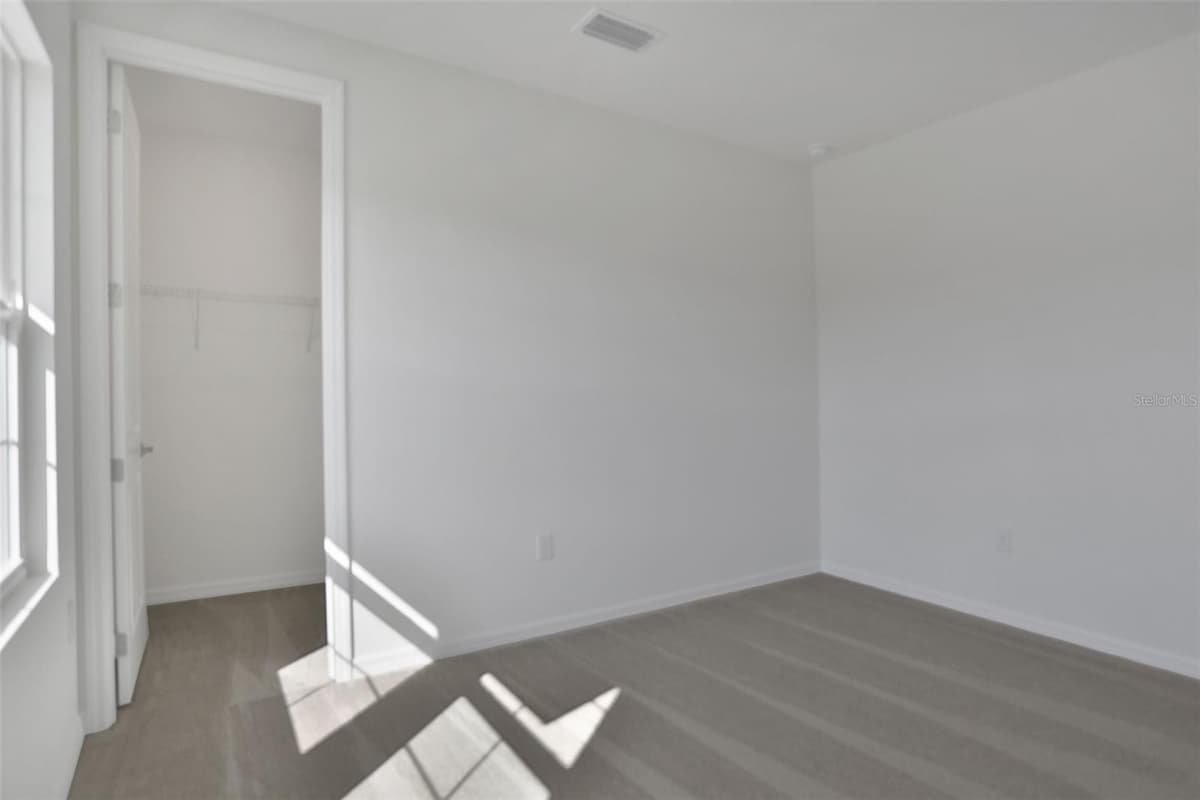 4458 FIREFLY LANE — photo 11 of 47