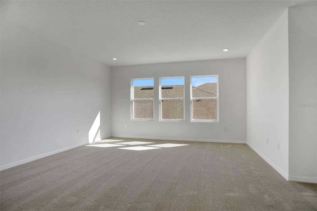 4458 FIREFLY LANE — photo 6 of 47