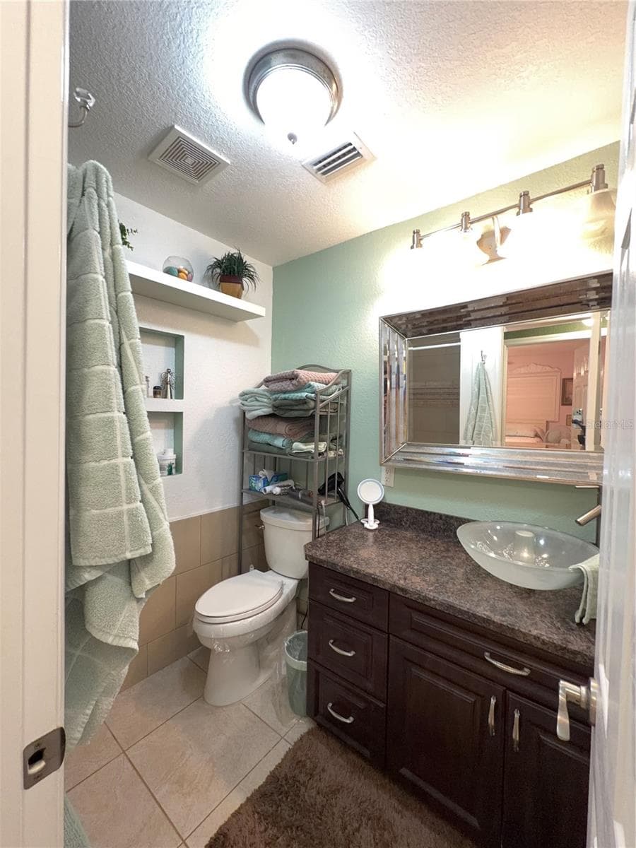 11810 BOYNTON LANE — photo 9 of 23
