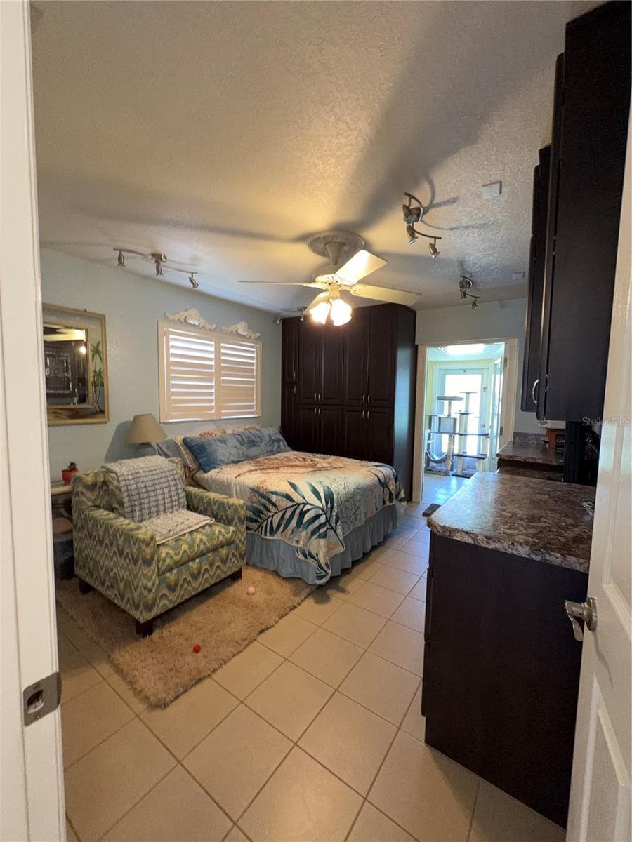 11810 BOYNTON LANE — photo 13 of 23