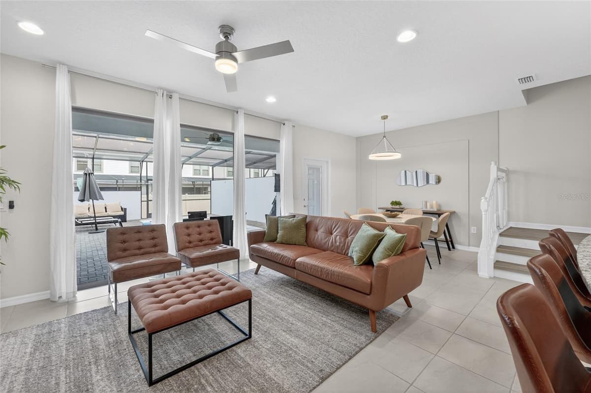 2417 DUBAI STREET — photo 35 of 58