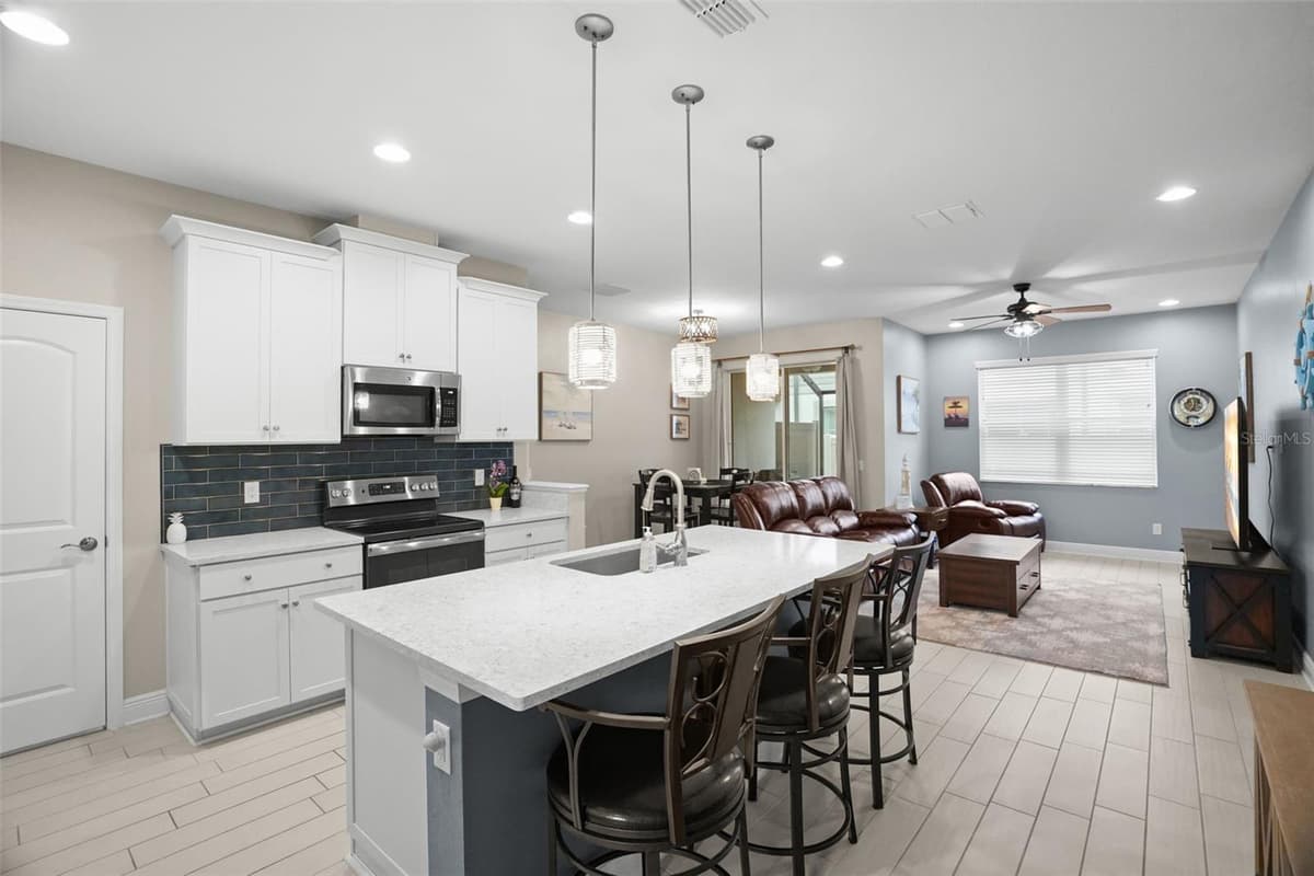 2465 FOGGY CREEK CIRCLE — photo 5 of 36