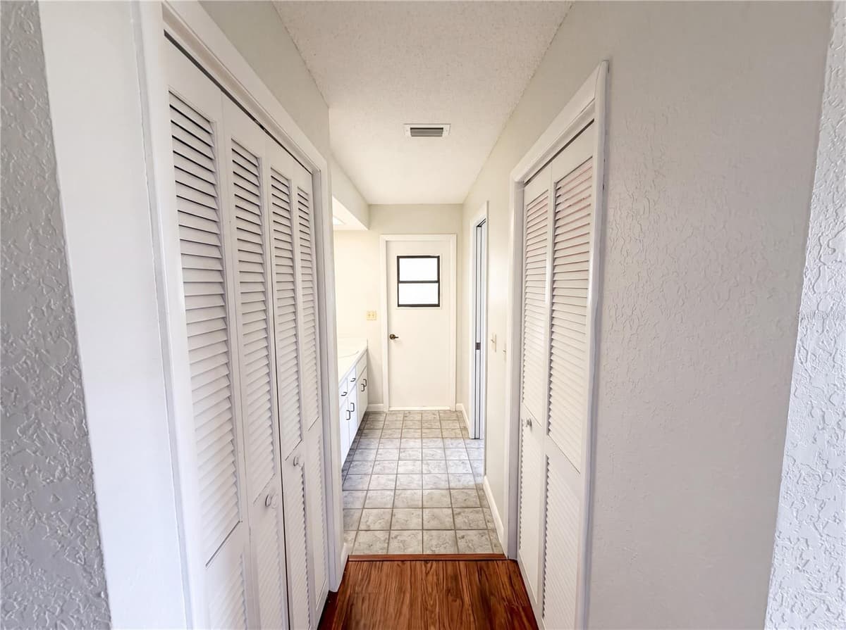 3333 AGAR AVENUE — photo 13 of 27