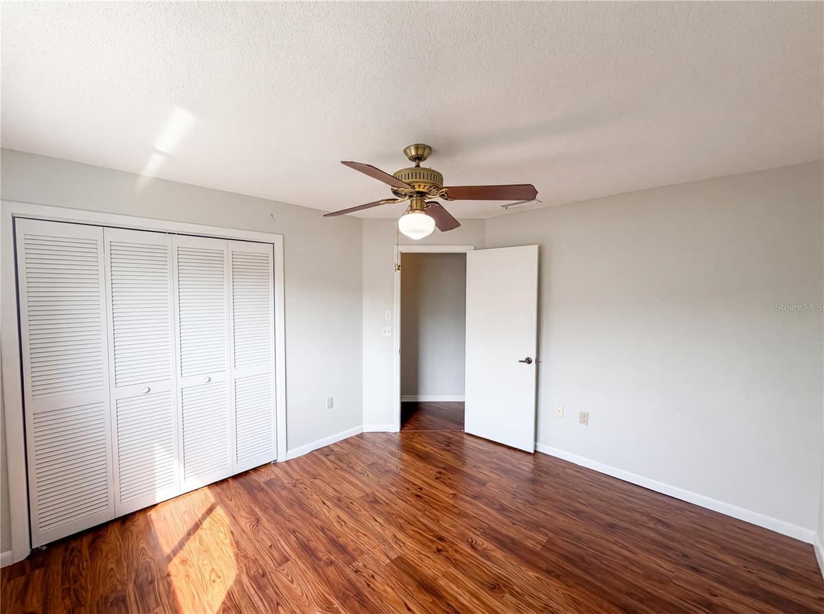 3333 AGAR AVENUE — photo 16 of 27