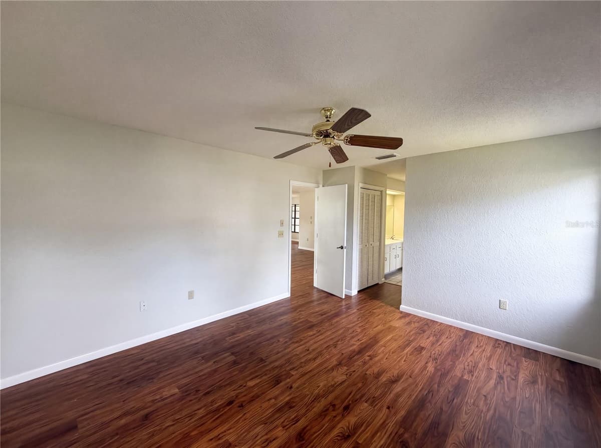 3333 AGAR AVENUE — photo 14 of 27