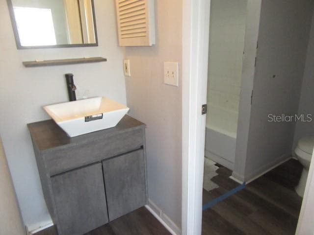 13042 LONDONDARY PLACE — photo 9 of 14