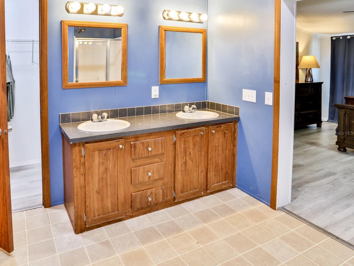 1120 SADDLEWOOD BOULEVARD — photo 19 of 41