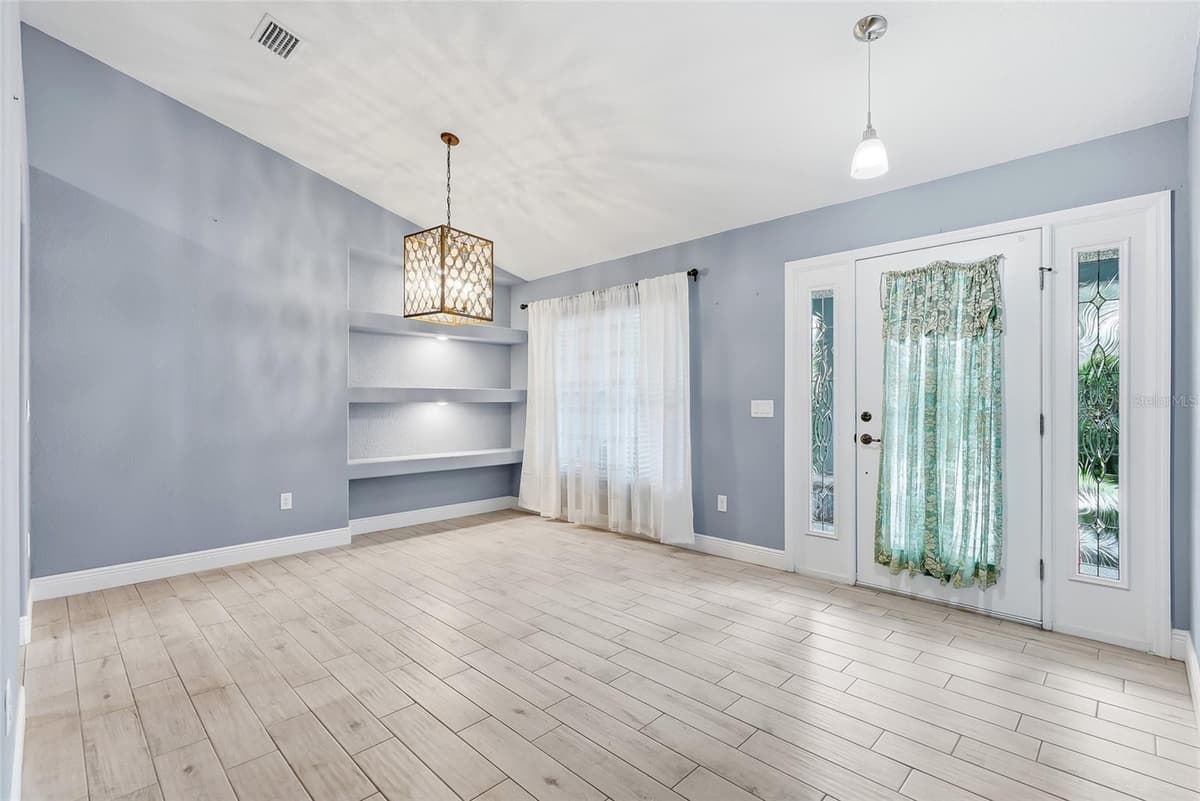 1180 BATTERSEA AVENUE — photo 10 of 72