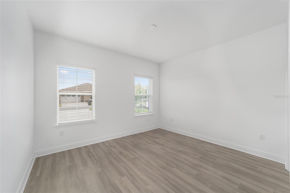 10787 96TH LANE — photo 38 of 50