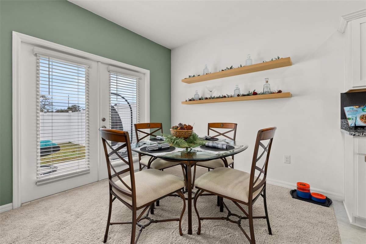 161 MANDOVI STREET — photo 14 of 51