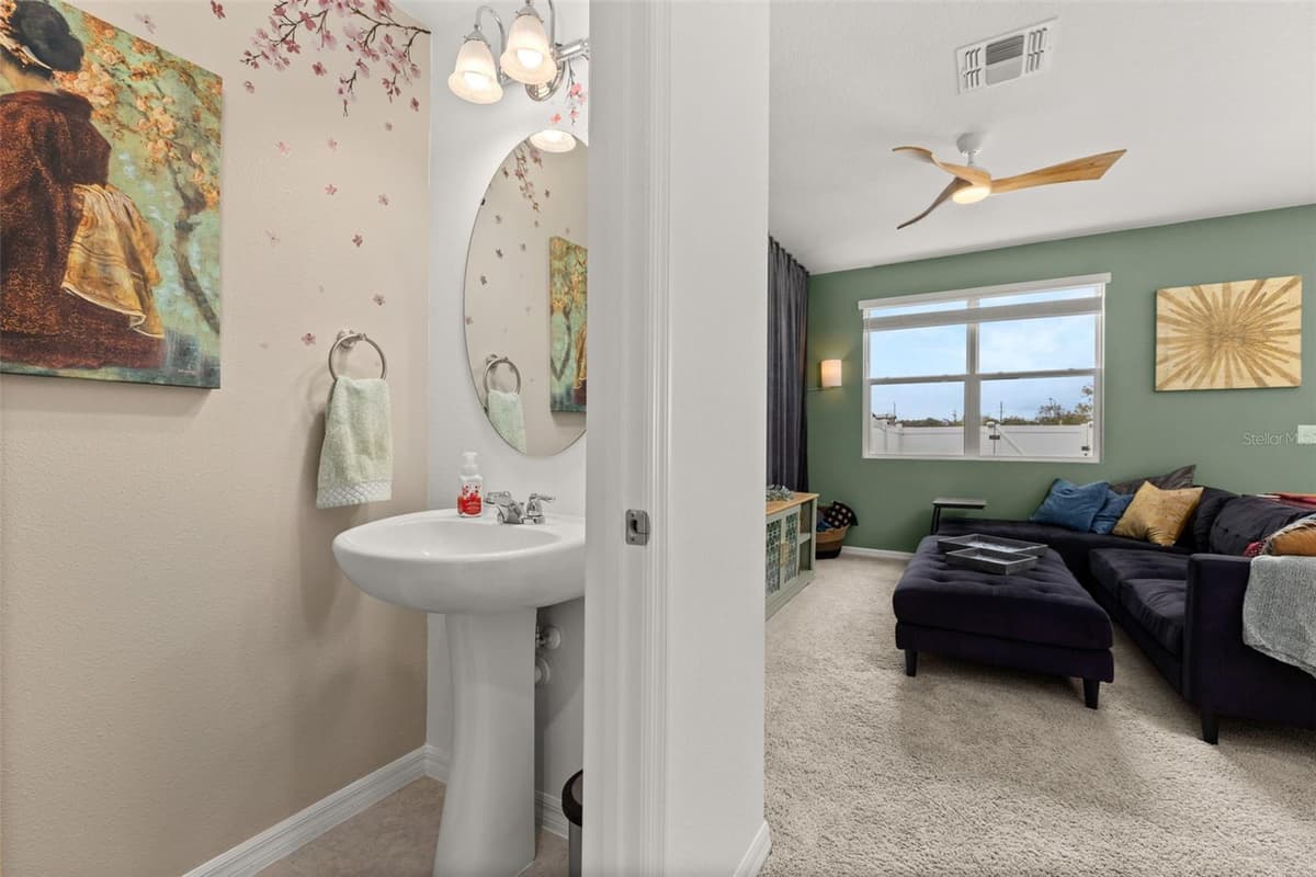 161 MANDOVI STREET — photo 23 of 51
