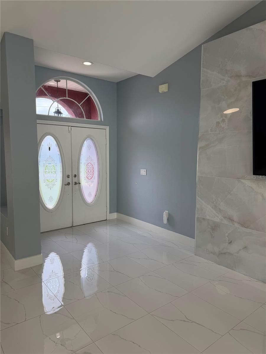 4470 GONDOLIER ROAD — photo 8 of 38