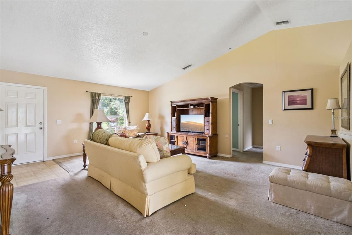 3403 QUEEN PALM DRIVE — photo 4 of 43