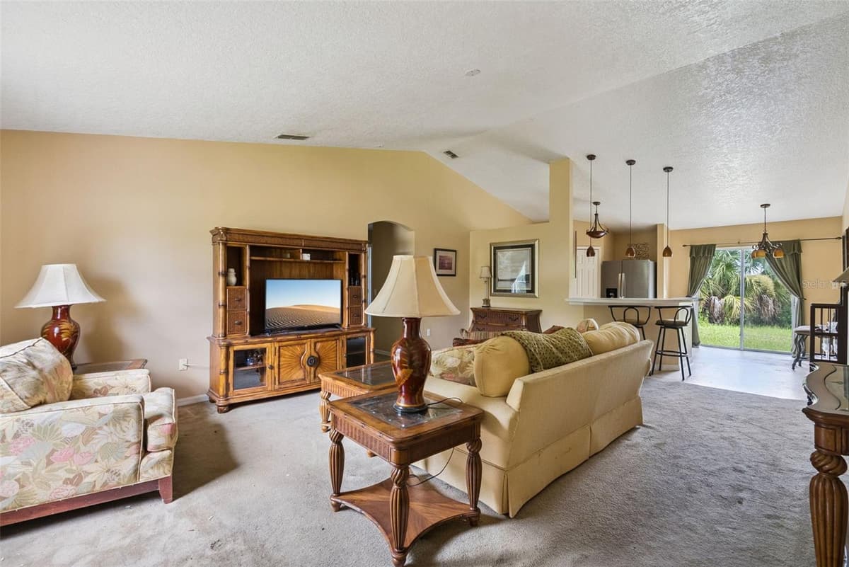 3403 QUEEN PALM DRIVE — photo 7 of 43
