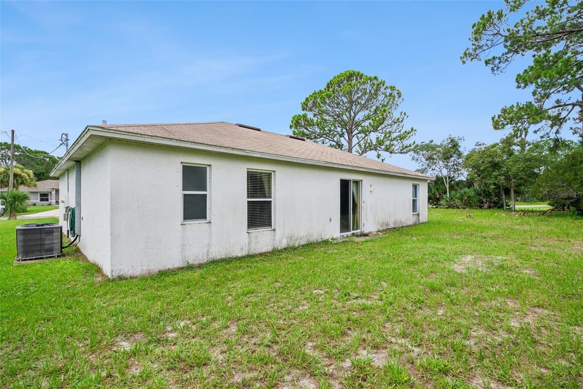 3403 QUEEN PALM DRIVE — photo 24 of 43