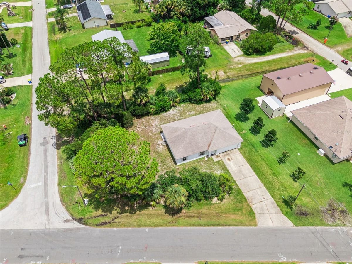 3403 QUEEN PALM DRIVE — photo 30 of 43