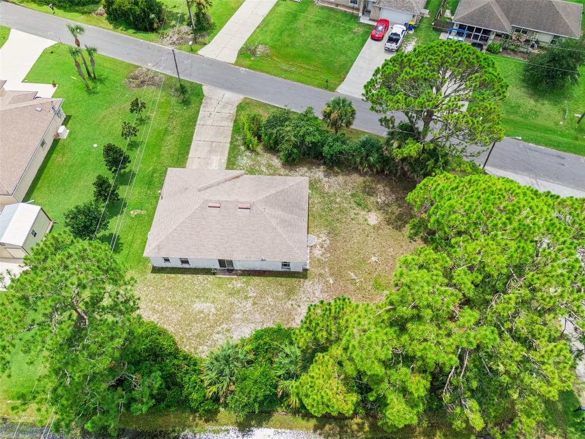 3403 QUEEN PALM DRIVE — photo 31 of 43