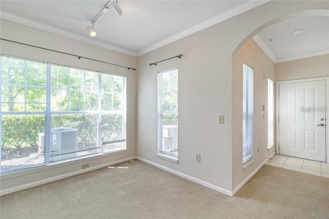 11702 HERITAGE ESTATES AVE — photo 3 of 22