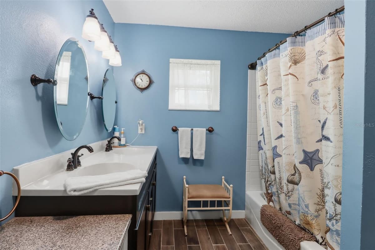 510 CIRCLEWOOD DRIVE — photo 14 of 19