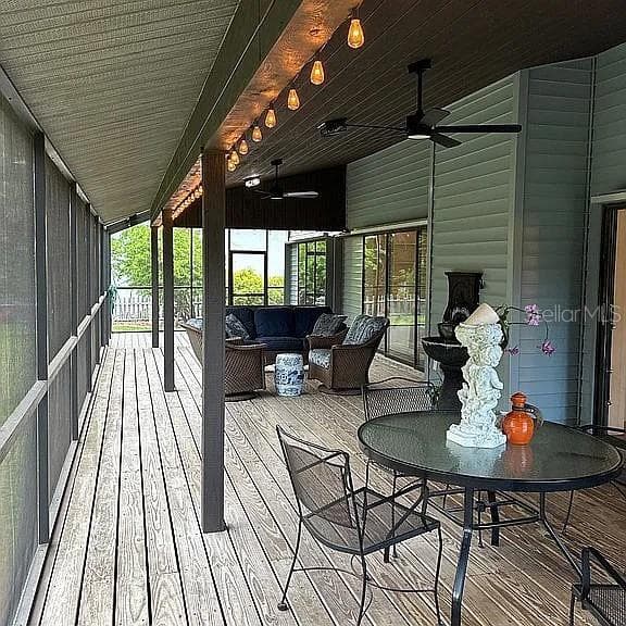 881 PINTO CIRCLE — photo 2 of 5