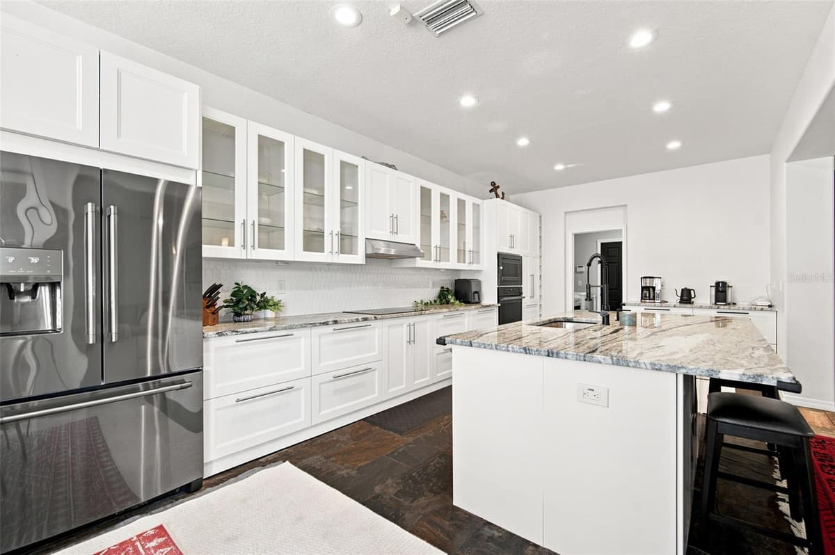 428 CHIMNEY ROCK DRIVE — photo 14 of 76