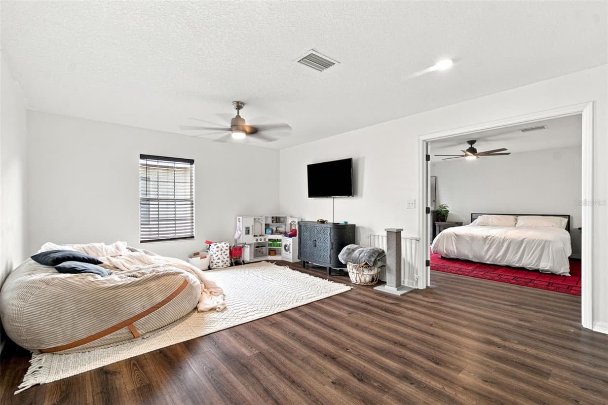 428 CHIMNEY ROCK DRIVE — photo 37 of 76