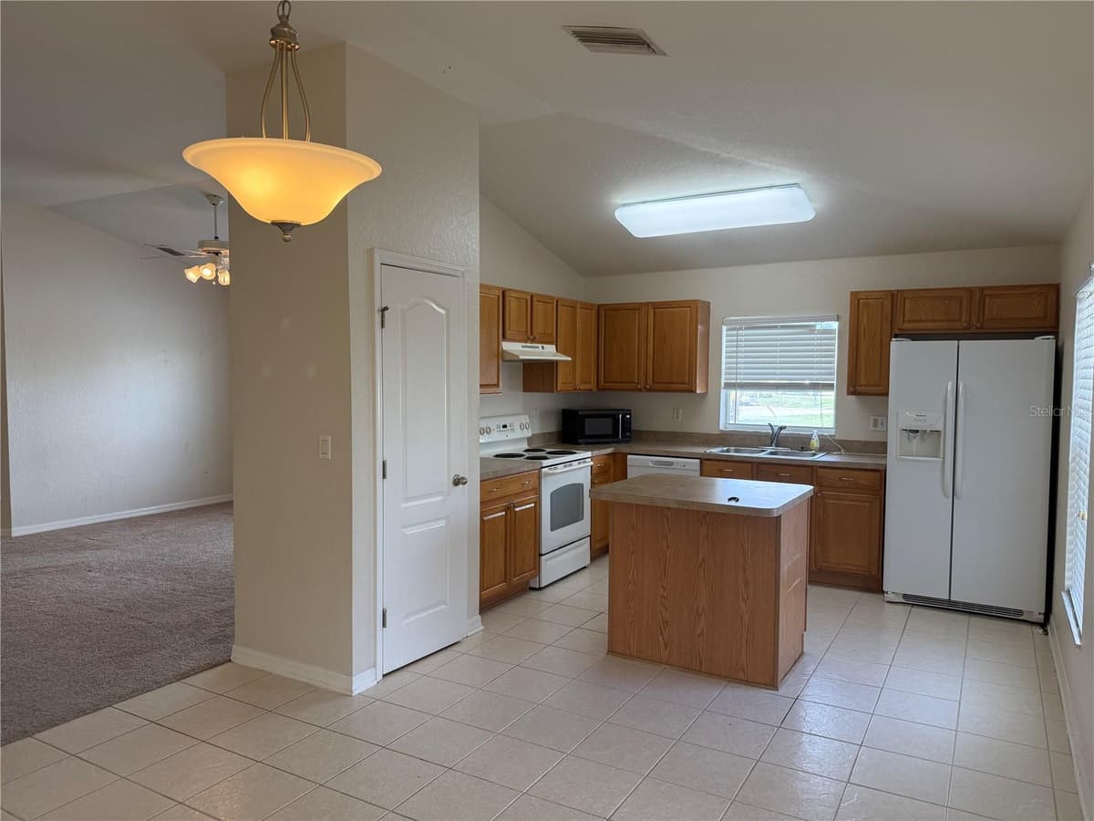 4112 ISLAND LAKES DRIVE — photo 29 of 72