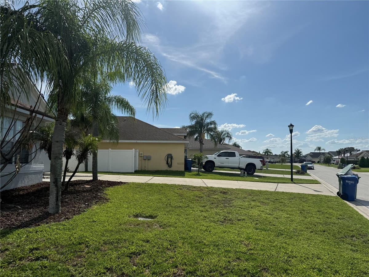 4112 ISLAND LAKES DRIVE — photo 9 of 72