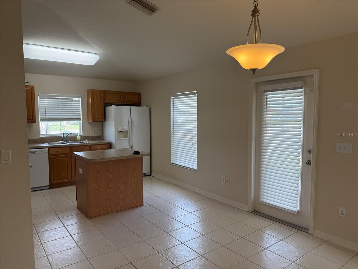 4112 ISLAND LAKES DRIVE — photo 28 of 72