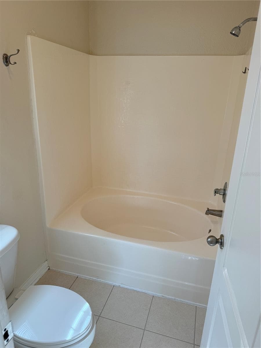 4112 ISLAND LAKES DRIVE — photo 47 of 72
