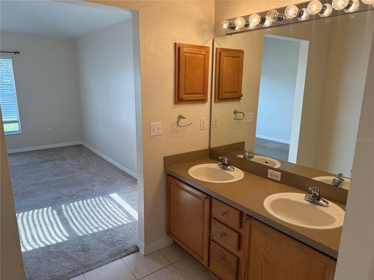 4112 ISLAND LAKES DRIVE — photo 45 of 72