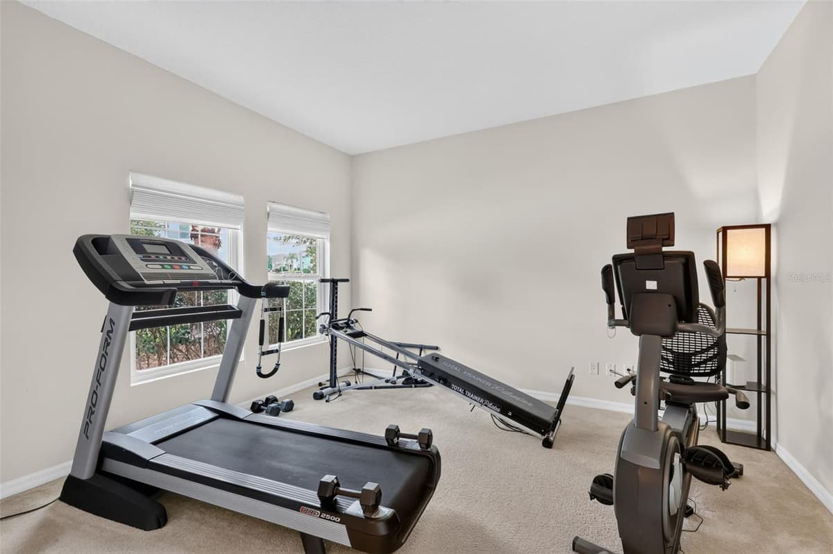 3115 ZANDER DRIVE — photo 5 of 41