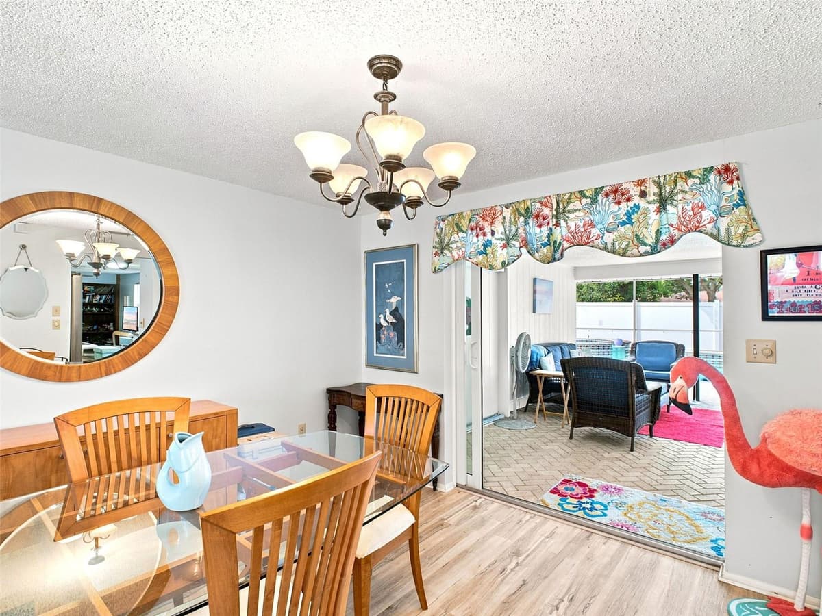 1071 PERSIMMON DRIVE — photo 6 of 47