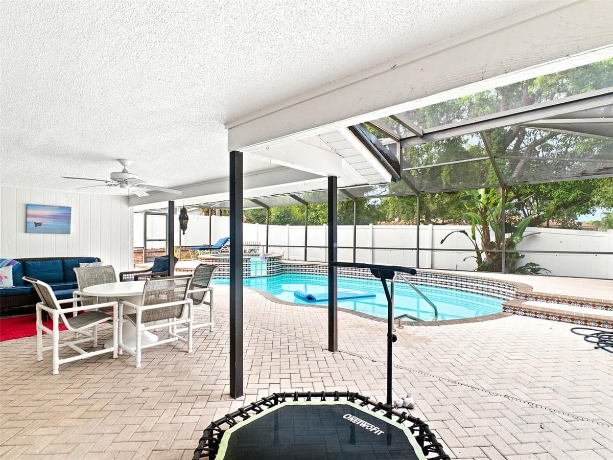 1071 PERSIMMON DRIVE — photo 16 of 47