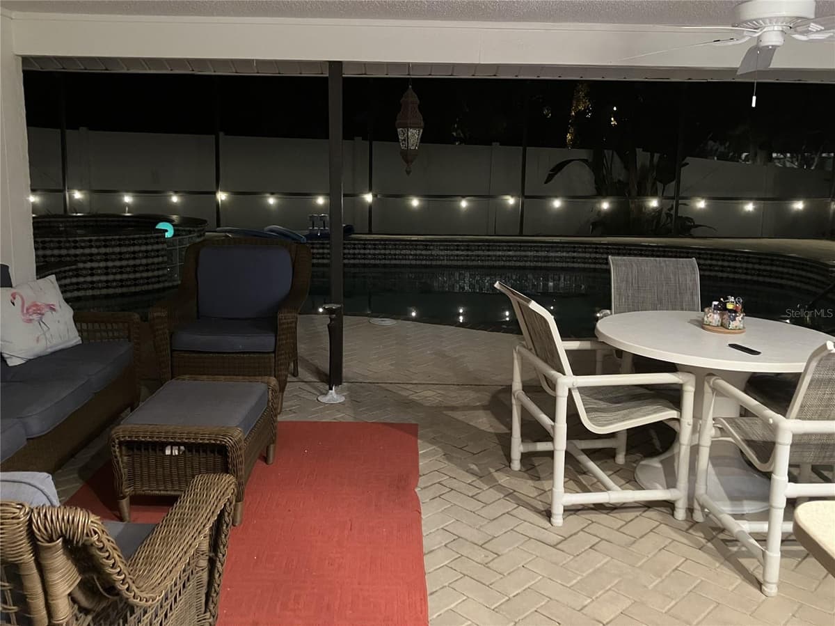 1071 PERSIMMON DRIVE — photo 39 of 47