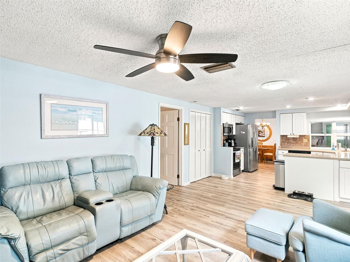 1071 PERSIMMON DRIVE — photo 14 of 47