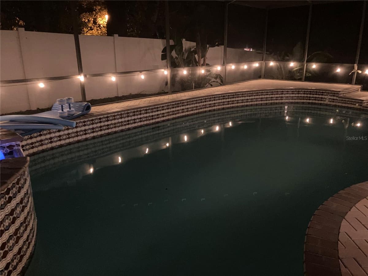 1071 PERSIMMON DRIVE — photo 37 of 47