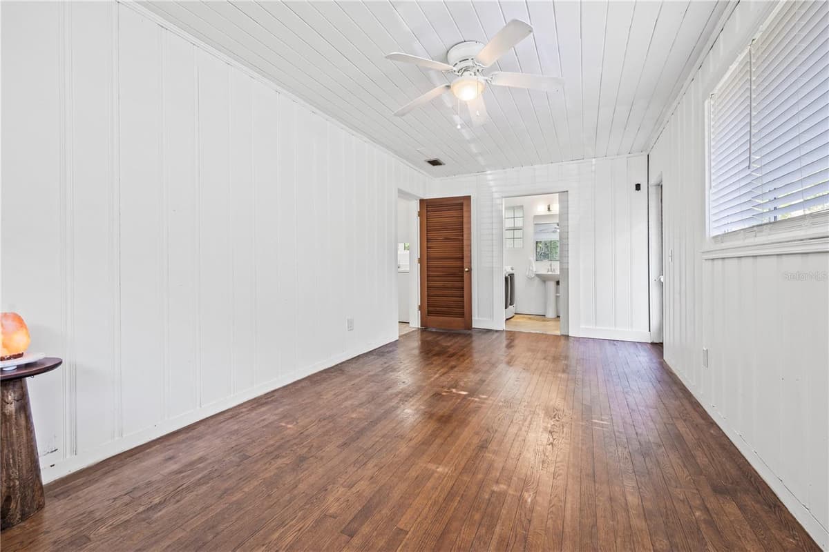 1443 VALE COURT — photo 17 of 30