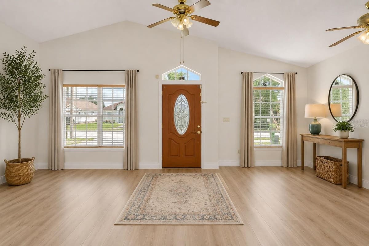 3018 PINEDA DRIVE — photo 3 of 36