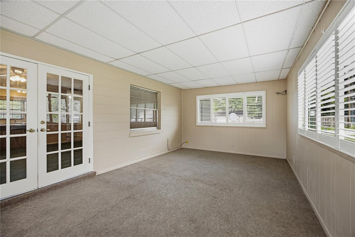 1868 29TH STREET — photo 19 of 36