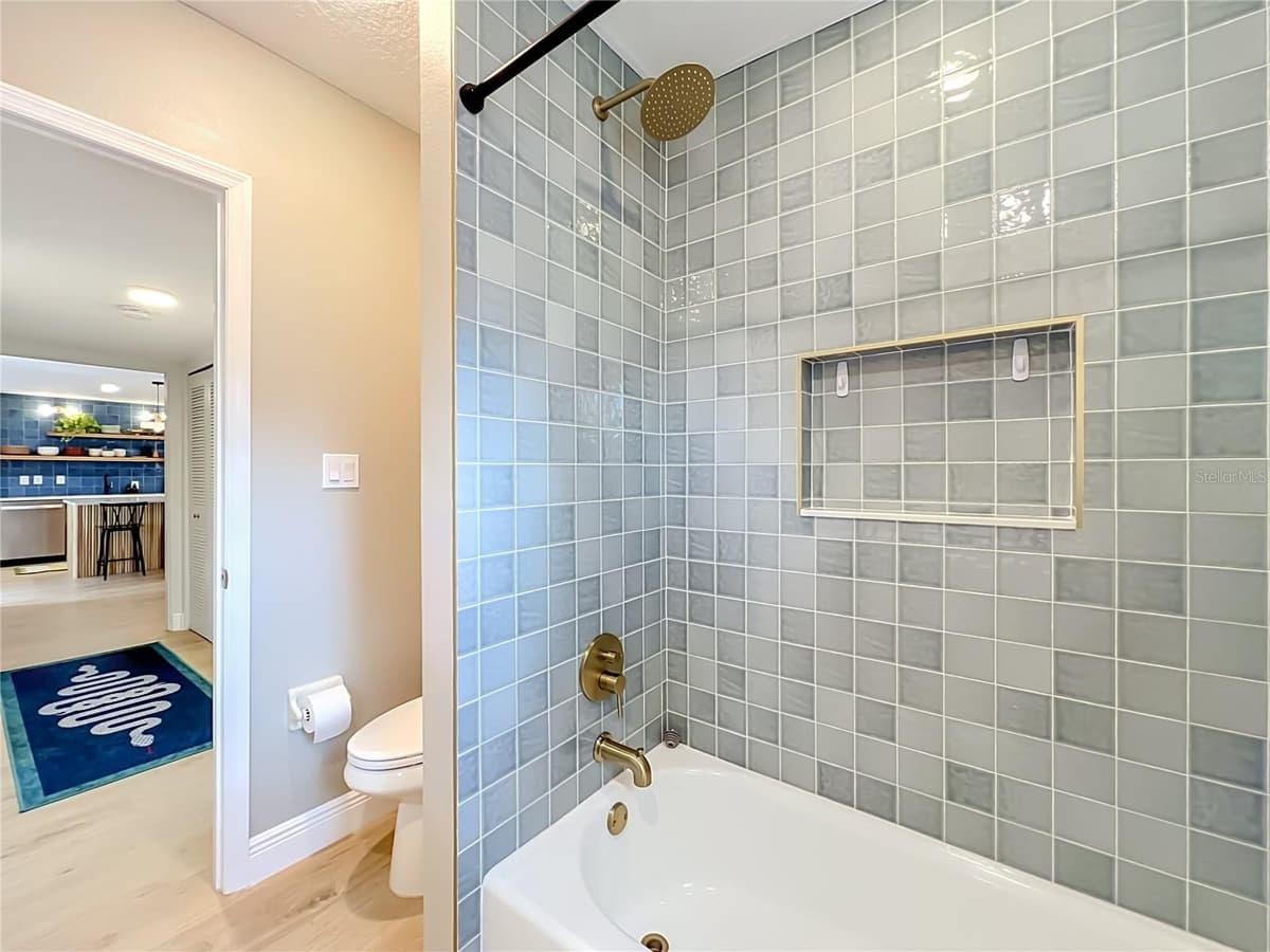 216 BLOSSOM LANE — photo 37 of 63