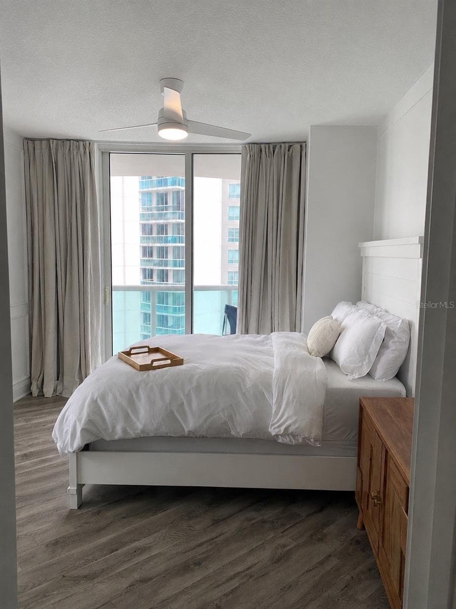241 RIVERSIDE DRIVE — photo 18 of 22