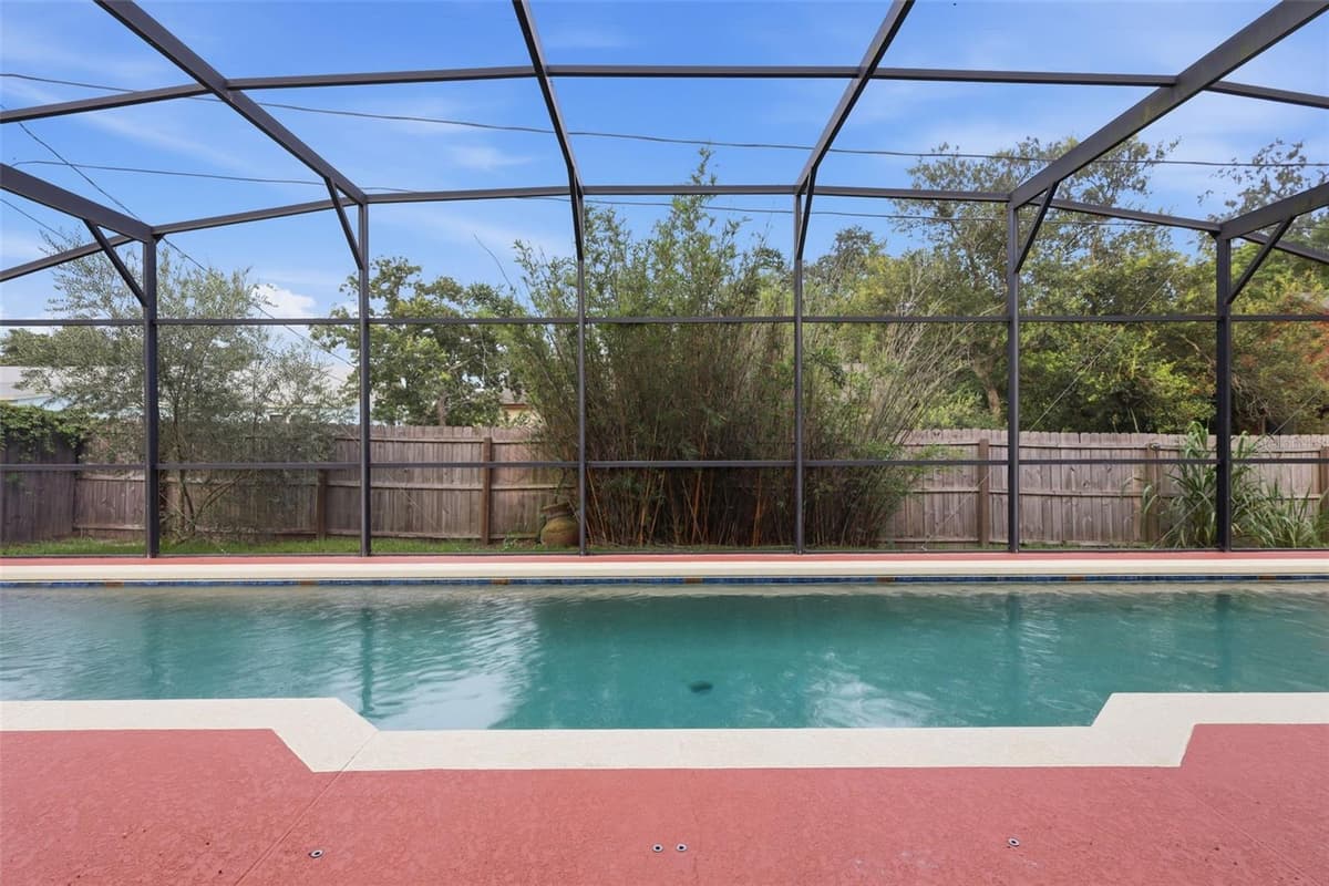 521 TACOMA AVENUE — photo 42 of 57