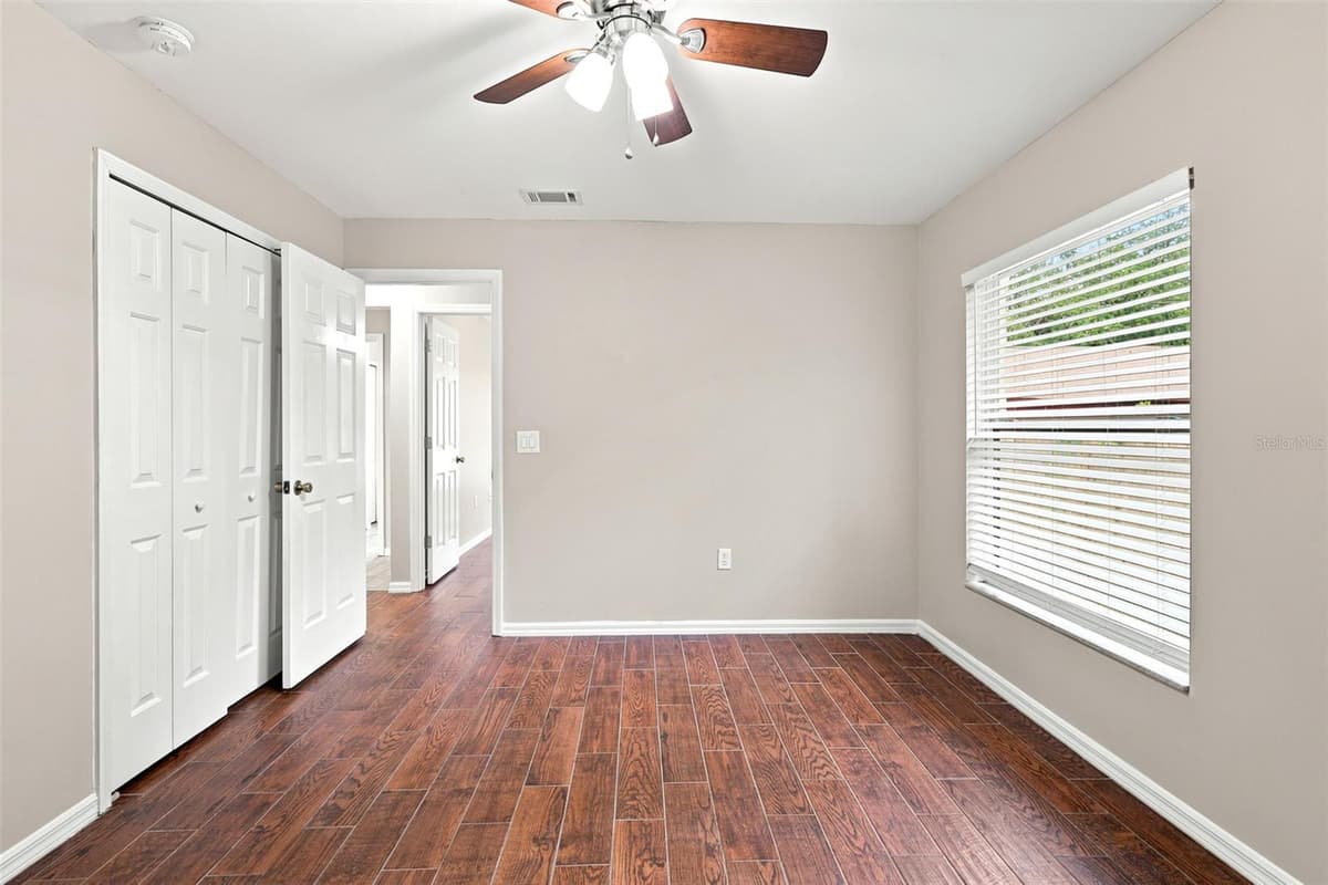 521 TACOMA AVENUE — photo 21 of 57