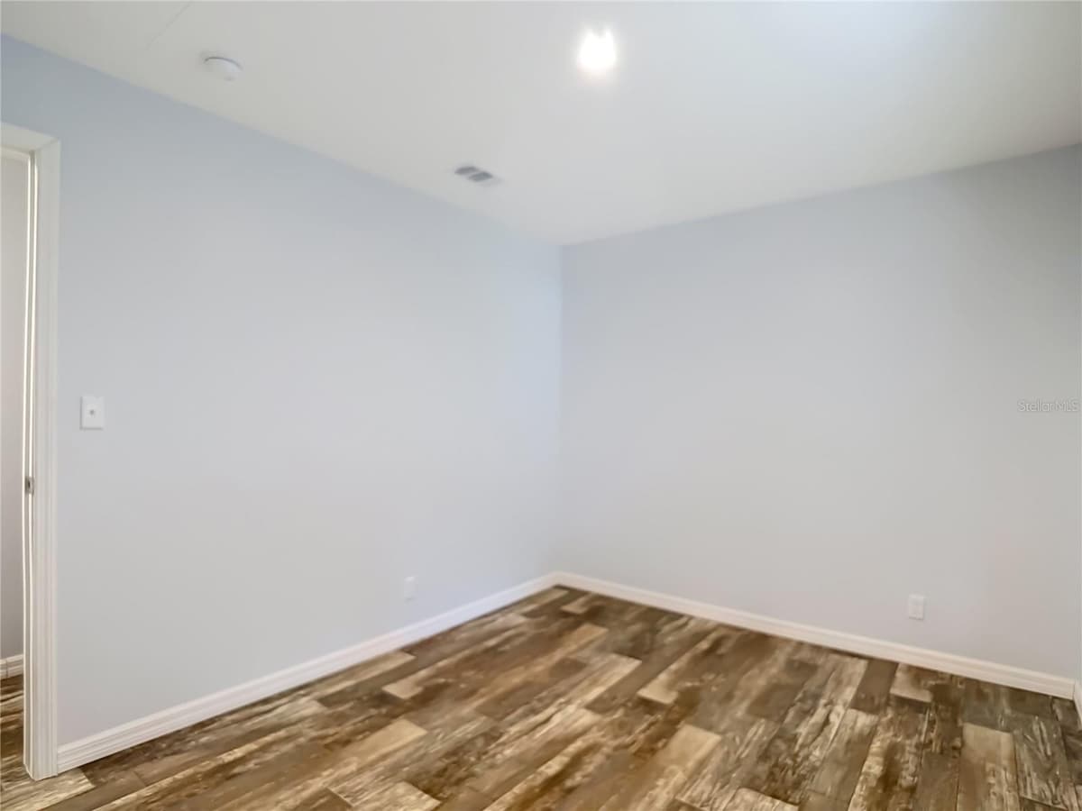 2908 KINGSWOOD CIRCLE — photo 22 of 54