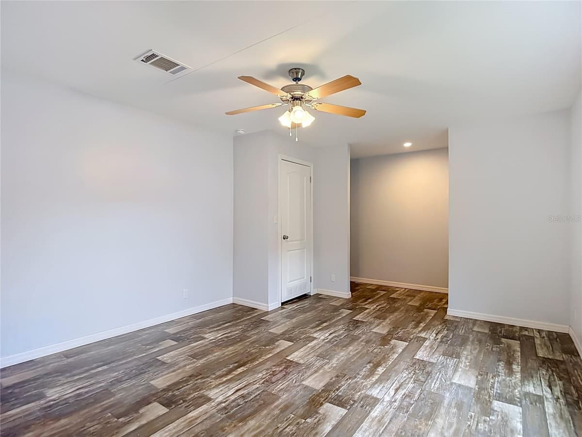 2908 KINGSWOOD CIRCLE — photo 35 of 54