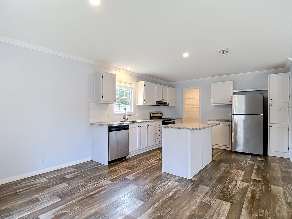 2908 KINGSWOOD CIRCLE — photo 18 of 54