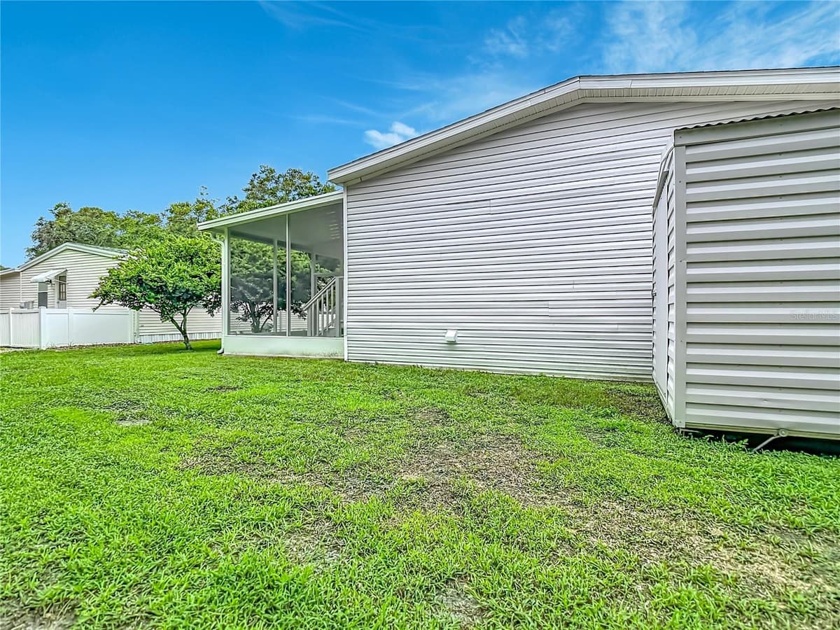 2908 KINGSWOOD CIRCLE — photo 49 of 54