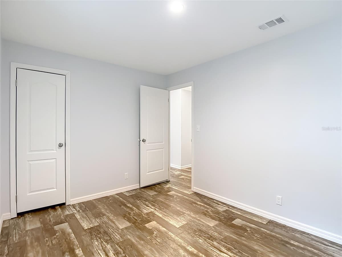 2908 KINGSWOOD CIRCLE — photo 23 of 54
